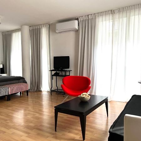 Apartamentos Libertador, Martínez Eksteriør billede
