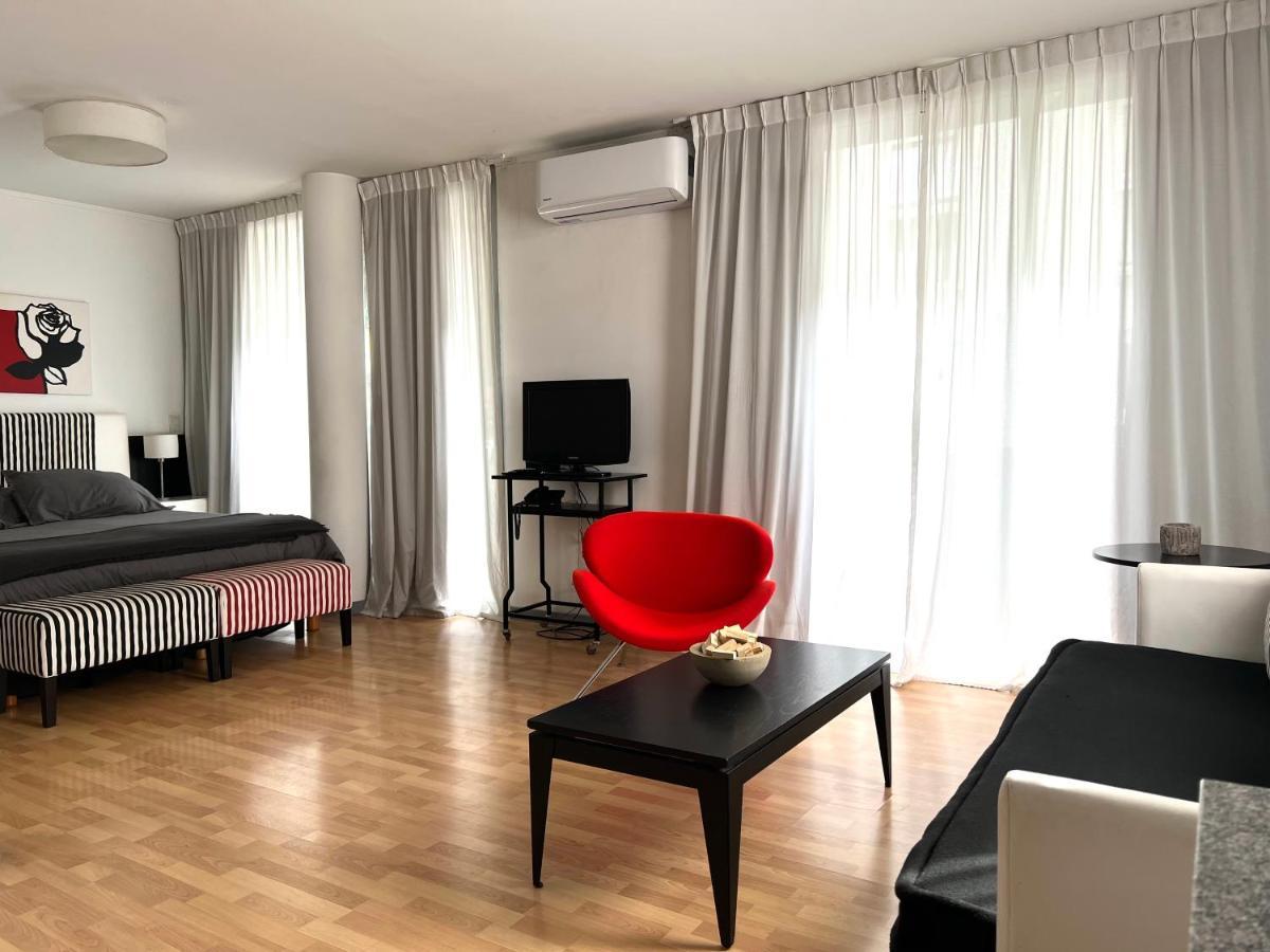 Apartamentos Libertador, Martínez Eksteriør billede